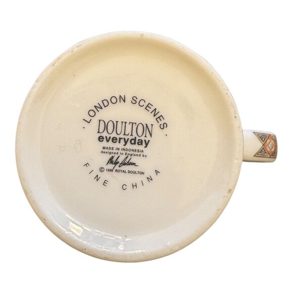 Vintage Royal Doulton London Scenes Fine China Coffee Tea Mug - Picture 4 of 8